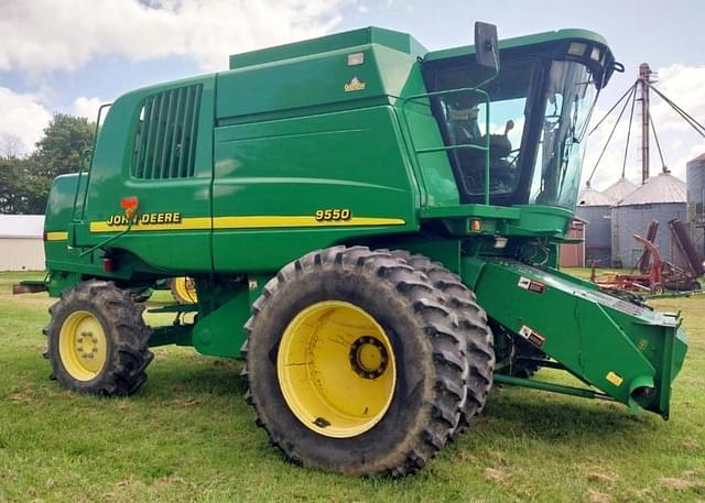 Image of John Deere 9550 equipment image 2