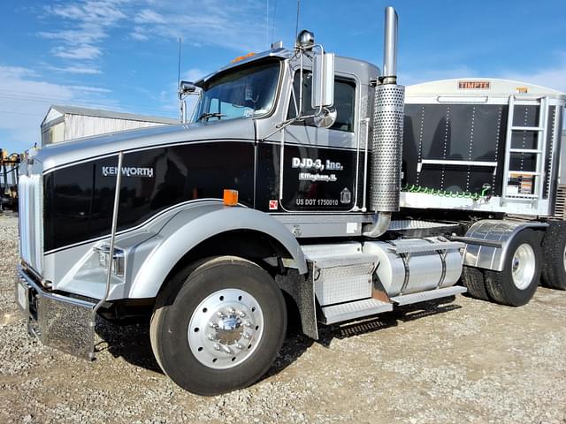 Image of Kenworth T800 equipment image 1