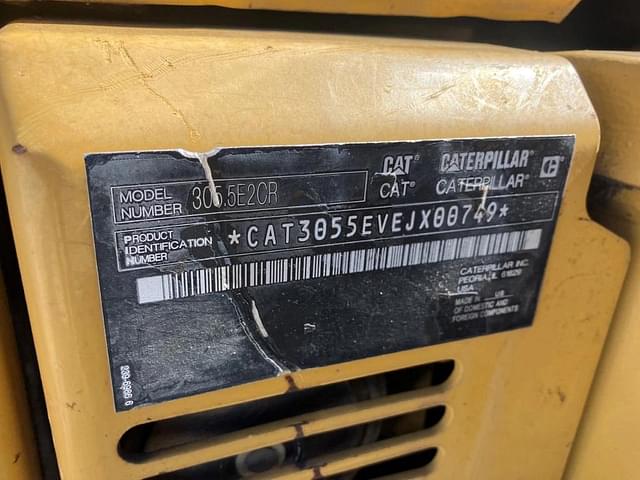 Image of Caterpillar 305.5E2 equipment image 3