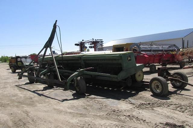 Image of John Deere 9350 equipment image 2