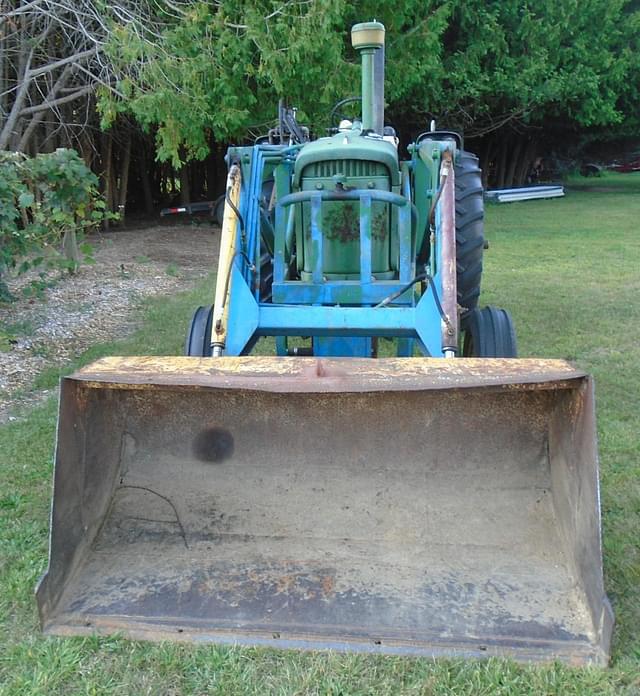 Image of John Deere 2510 equipment image 2