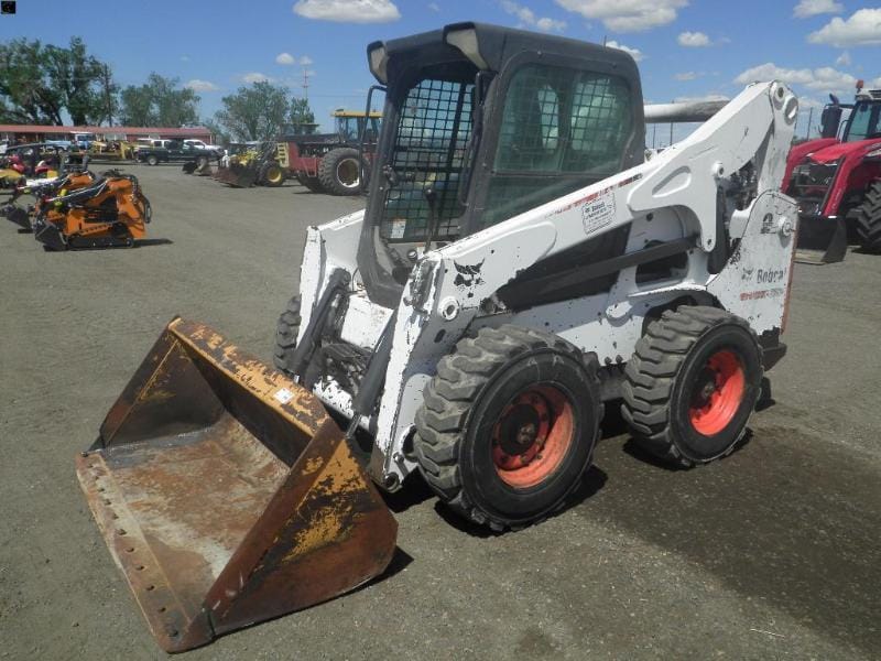 Main image Bobcat S750