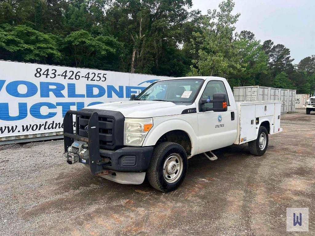 Image of Ford F-250 Primary image