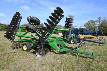 Main image John Deere 630