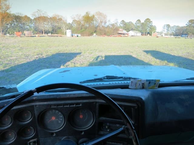 Image of Chevrolet C65 equipment image 4