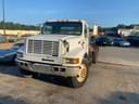 1997 International 4900DT Image