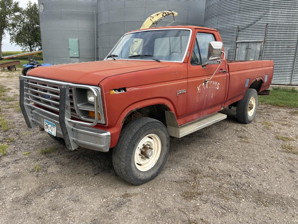 Image of Ford F-250 Primary image