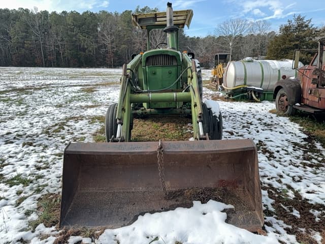 Image of John Deere 4320 equipment image 1