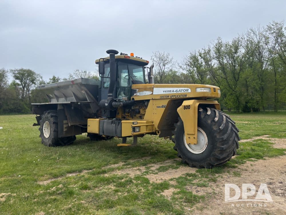 Image of Ag-Chem Terra-Gator 8103 Primary image