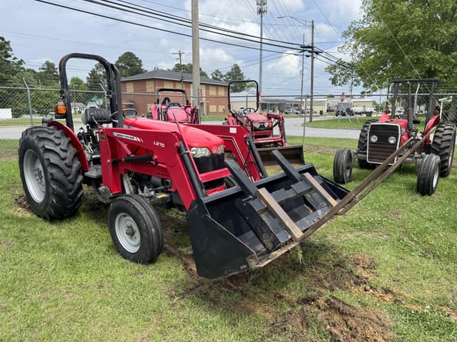 Image of Massey Ferguson 2635 equipment image 1