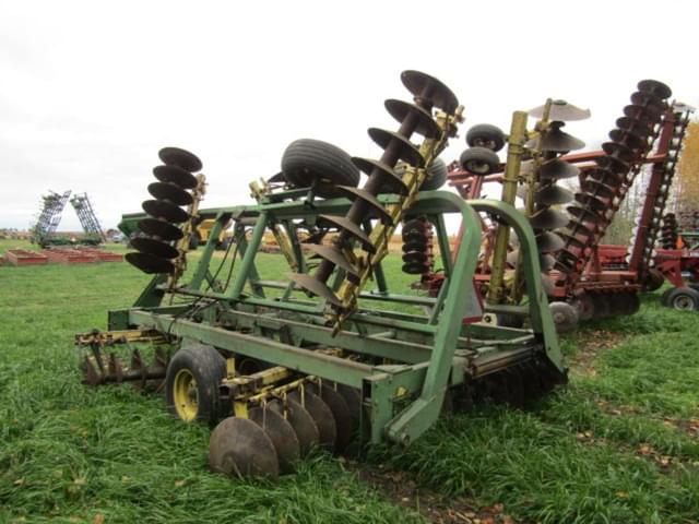 Image of John Deere 230 equipment image 4