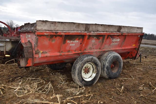 Image of Kuhn Knight 8118 equipment image 2