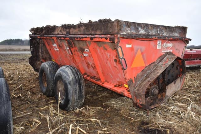 Image of Kuhn Knight 8118 equipment image 3