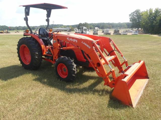 Image of Kubota MX6000HST equipment image 1