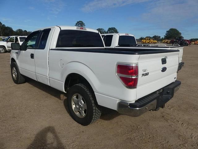 Image of Ford F-150 equipment image 3