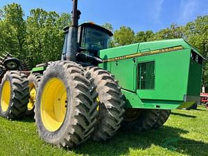 1996 John Deere 8770 Image