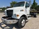 2000 Sterling L7500 Image