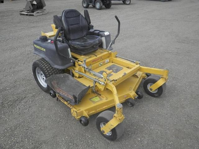 Image of Hustler Super Z equipment image 2