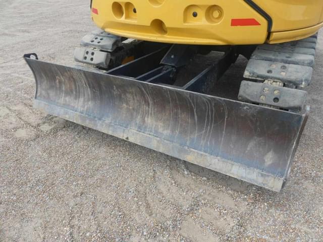 Image of John Deere 85P equipment image 4