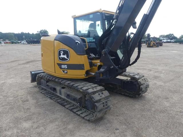 Image of John Deere 85P equipment image 2