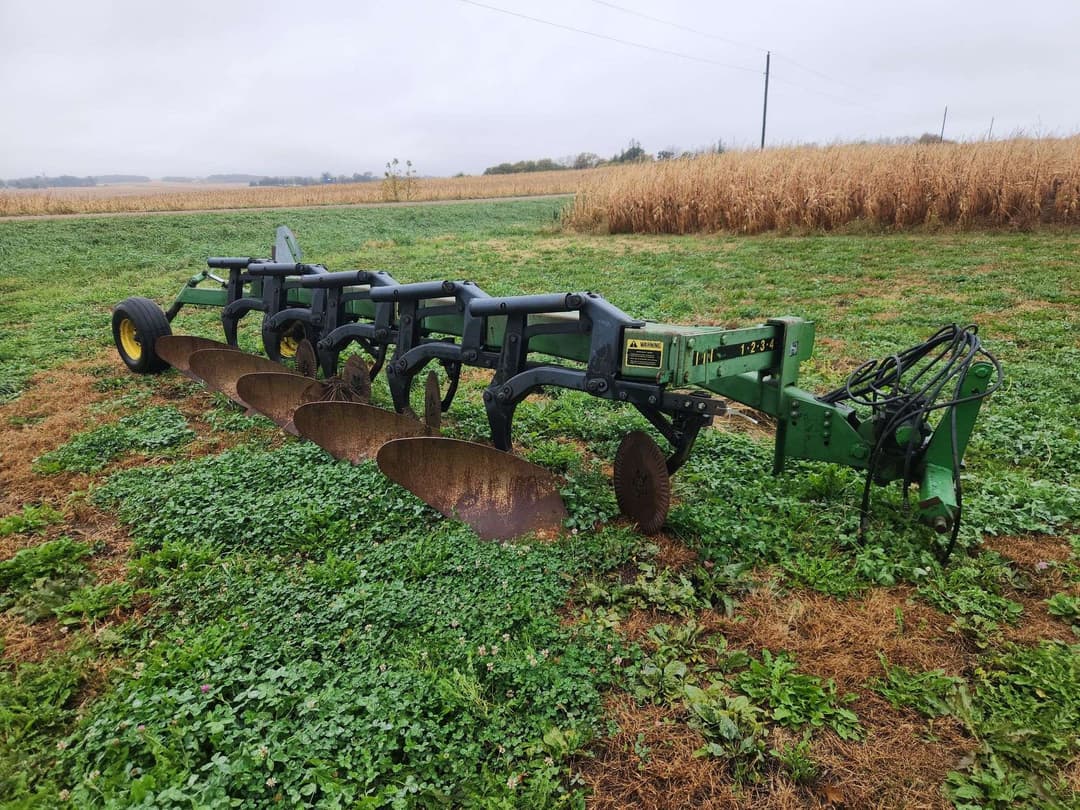 Image of John Deere 2800 Primary image