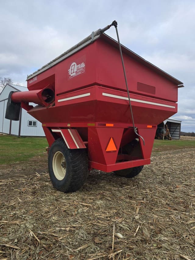 Image of E-Z Trail 510 equipment image 4