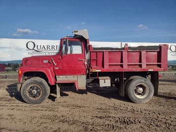 Main image Ford L8000