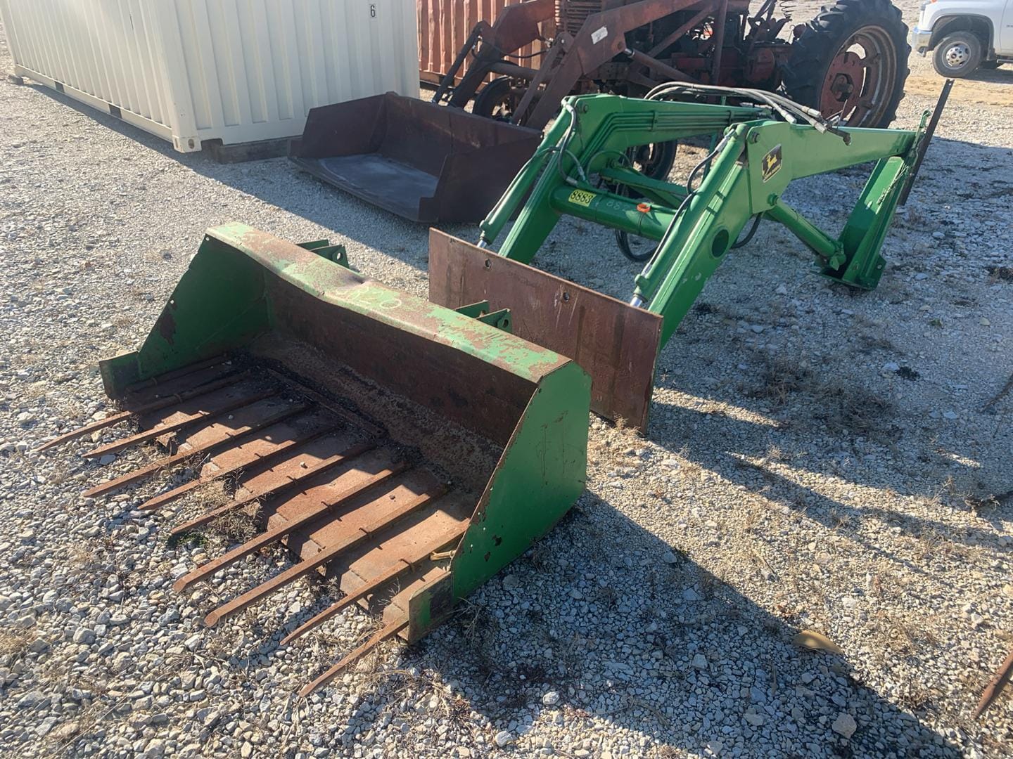 Main image John Deere 148