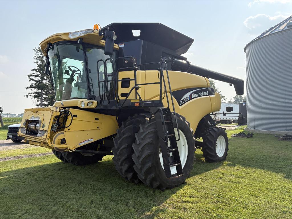 Image of New Holland CR960 Primary image
