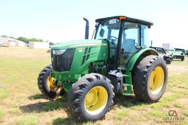 Image of John Deere 6105E equipment image 4