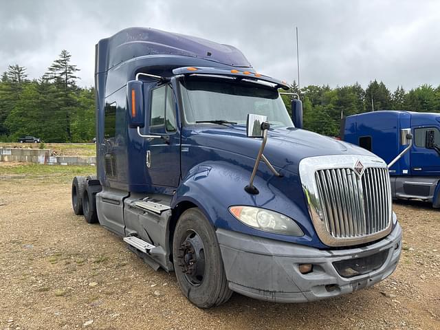 Image of International Prostar Plus equipment image 2