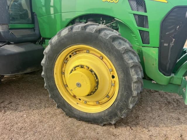 Image of John Deere 8430 equipment image 3