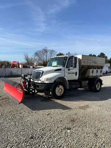 Main image International 4400