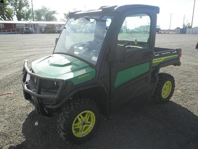 Image of John Deere XUV 835M equipment image 2