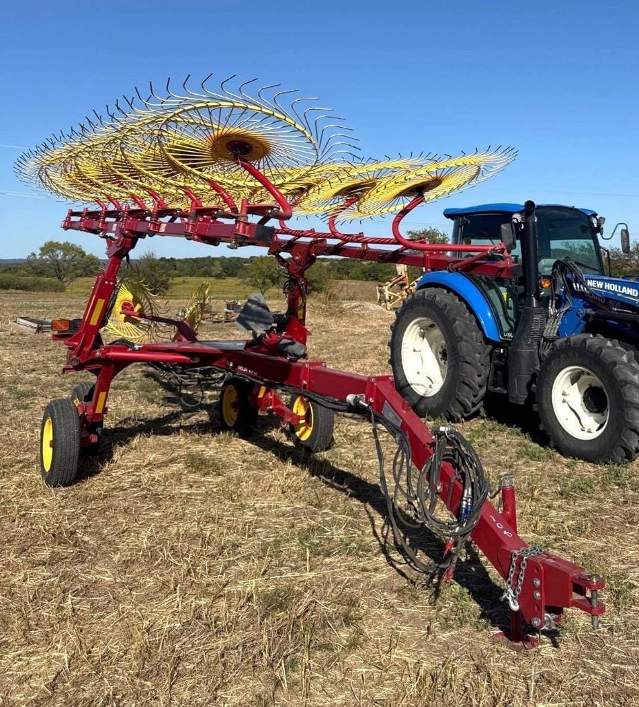 2022 New Holland ProCart 1428P Equipment Image0
