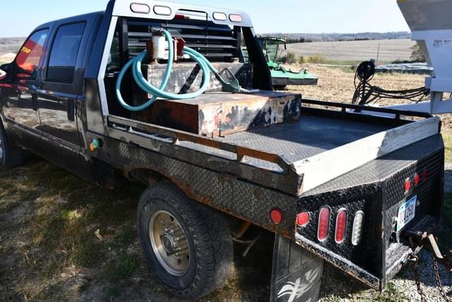 Image of Ford F-250 equipment image 1