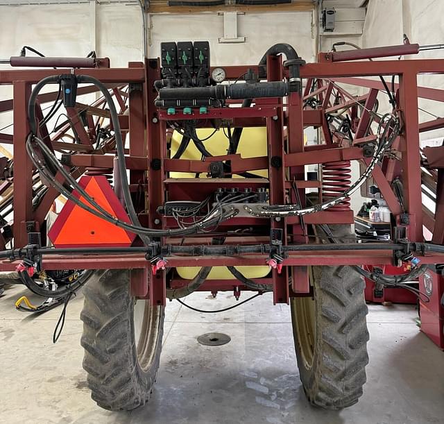 Image of Hardi Commander Plus 750 equipment image 2