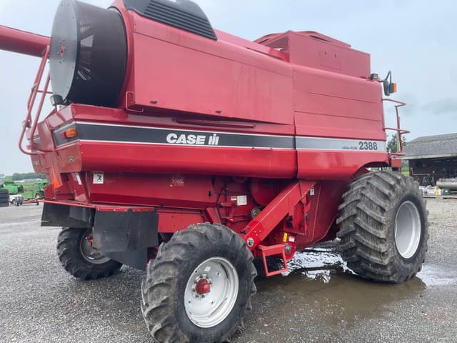 Image of Case IH 2388 equipment image 3