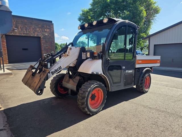 Image of Bobcat Toolcat 5600 equipment image 1
