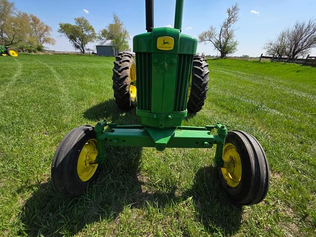 Image of John Deere 520 equipment image 4
