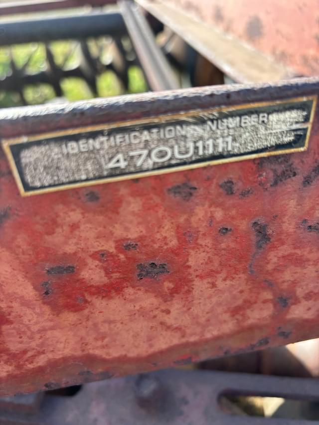 Image of International Harvester 470 equipment image 4