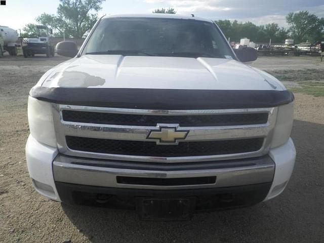 Image of Chevrolet 1500 equipment image 1