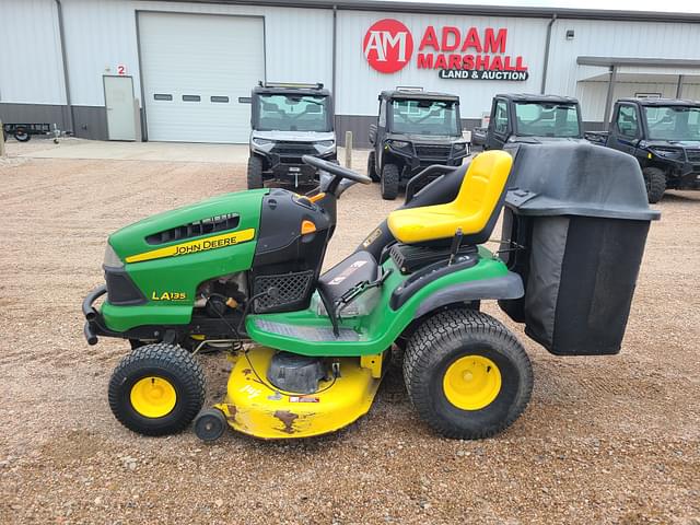 Image of John Deere LA135 equipment image 4