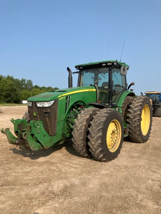 2013 John Deere 8310R Equipment Image0