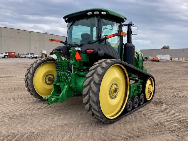 Image of John Deere 8310RT equipment image 4