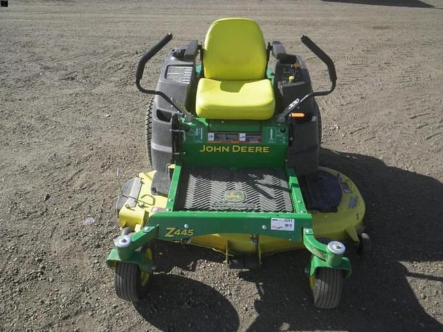 Image of John Deere Z445 equipment image 1