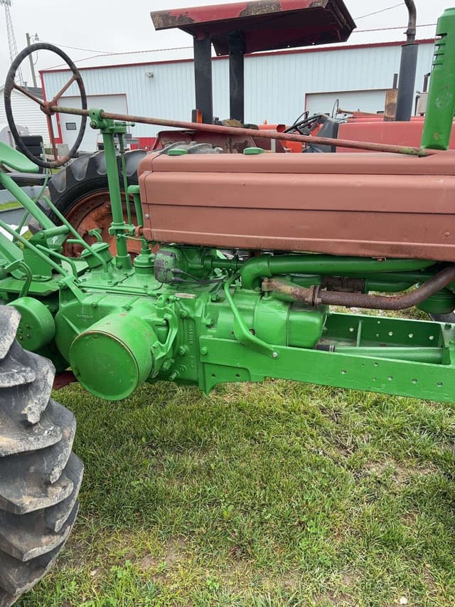 Image of John Deere B equipment image 3