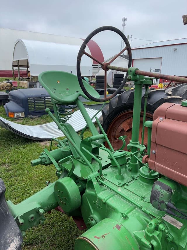 Image of John Deere B equipment image 4