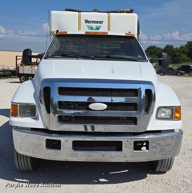 Image of Ford F-650 equipment image 1
