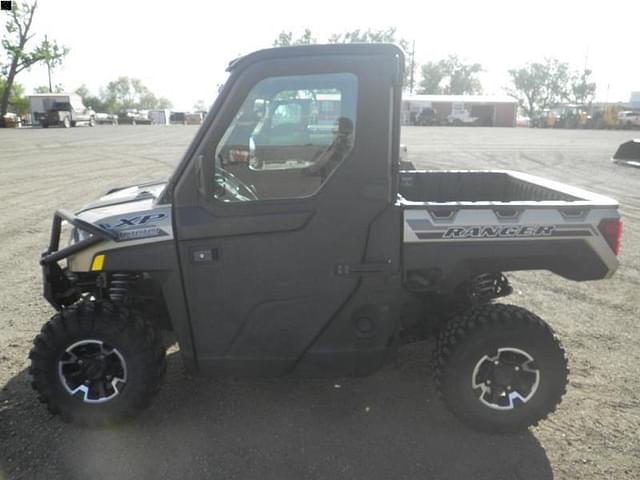 Image of Polaris Ranger XP 1000 equipment image 3